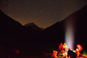 Bei Wurscht und Bier lässt sich's aushalten :)