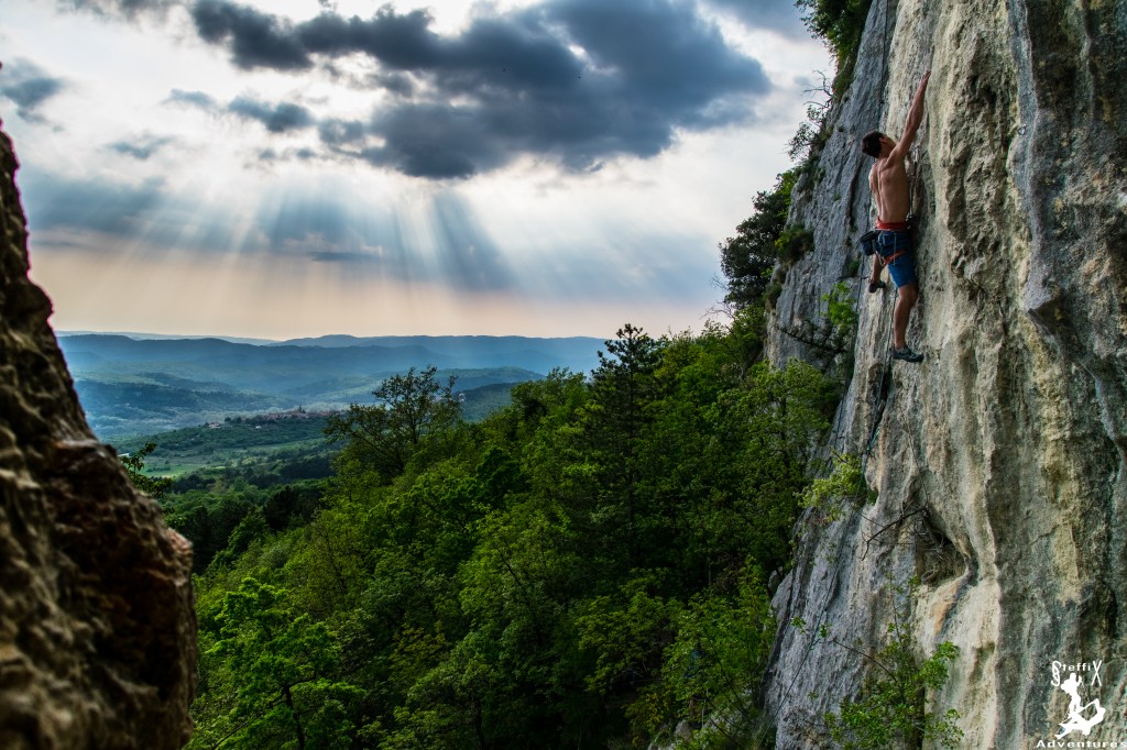 You are not going climbing, you are going to&nbsp;jail!